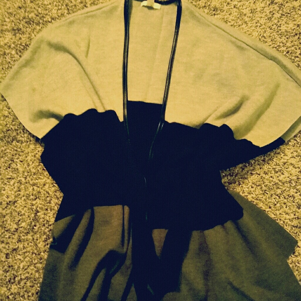 Wrap sweater - Picture 2 of 5